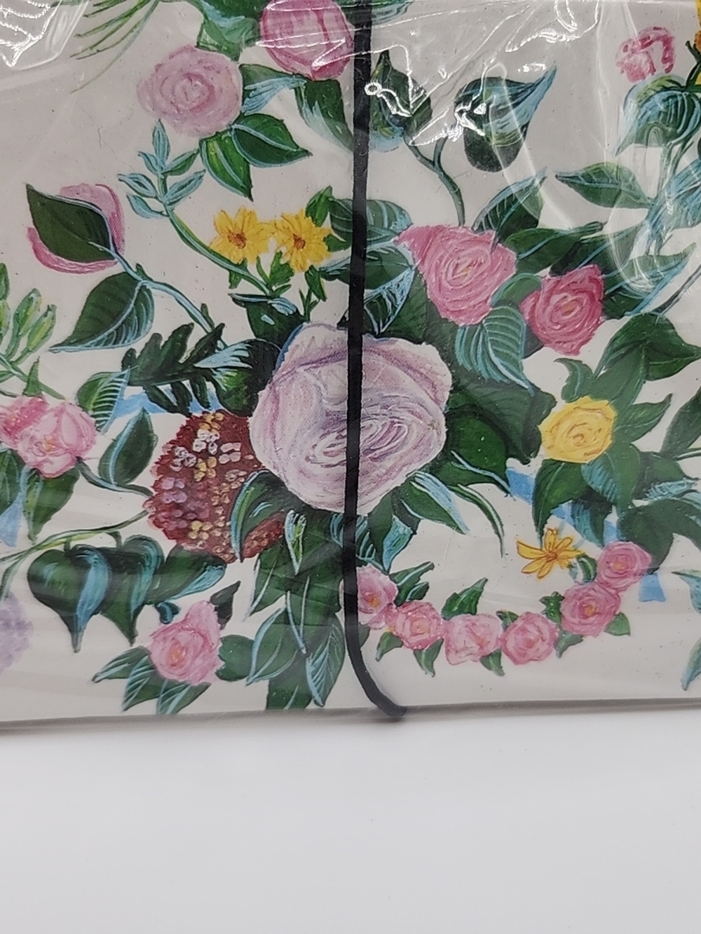 Vintage Coupon Organizer with Floral Cover - Picture 6 of 9
